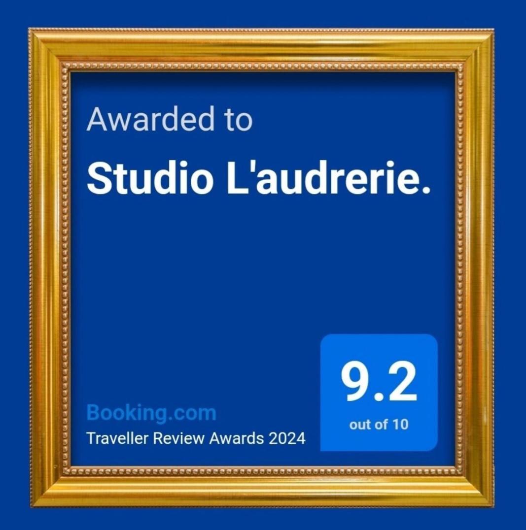 Studio L'Audrerie. Saint-Pardoux-Corbier Eksteriør billede