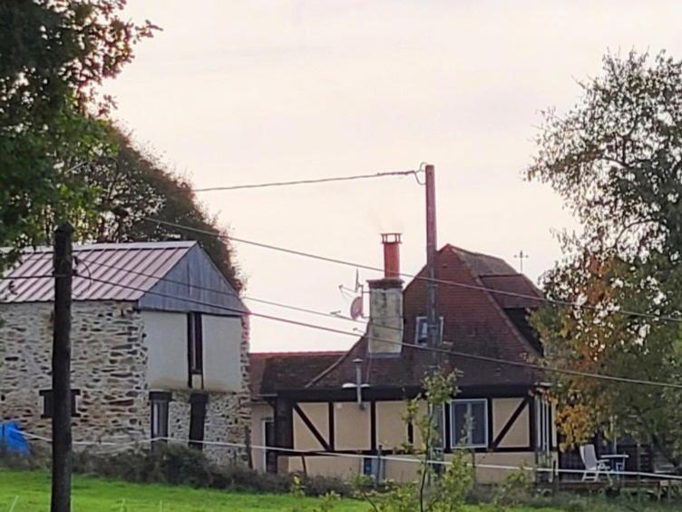 Studio L'Audrerie. Saint-Pardoux-Corbier Eksteriør billede